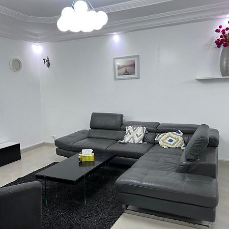 Residence Djily Mbaye Dakar Exterior foto